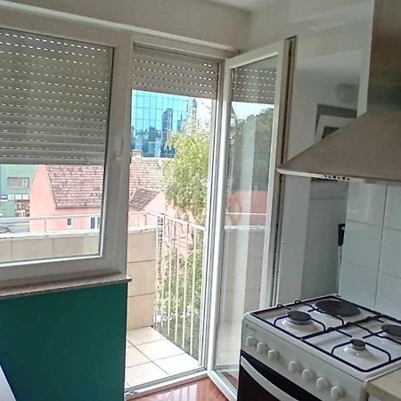 Apartman Tin Varaždin Exteriör bild