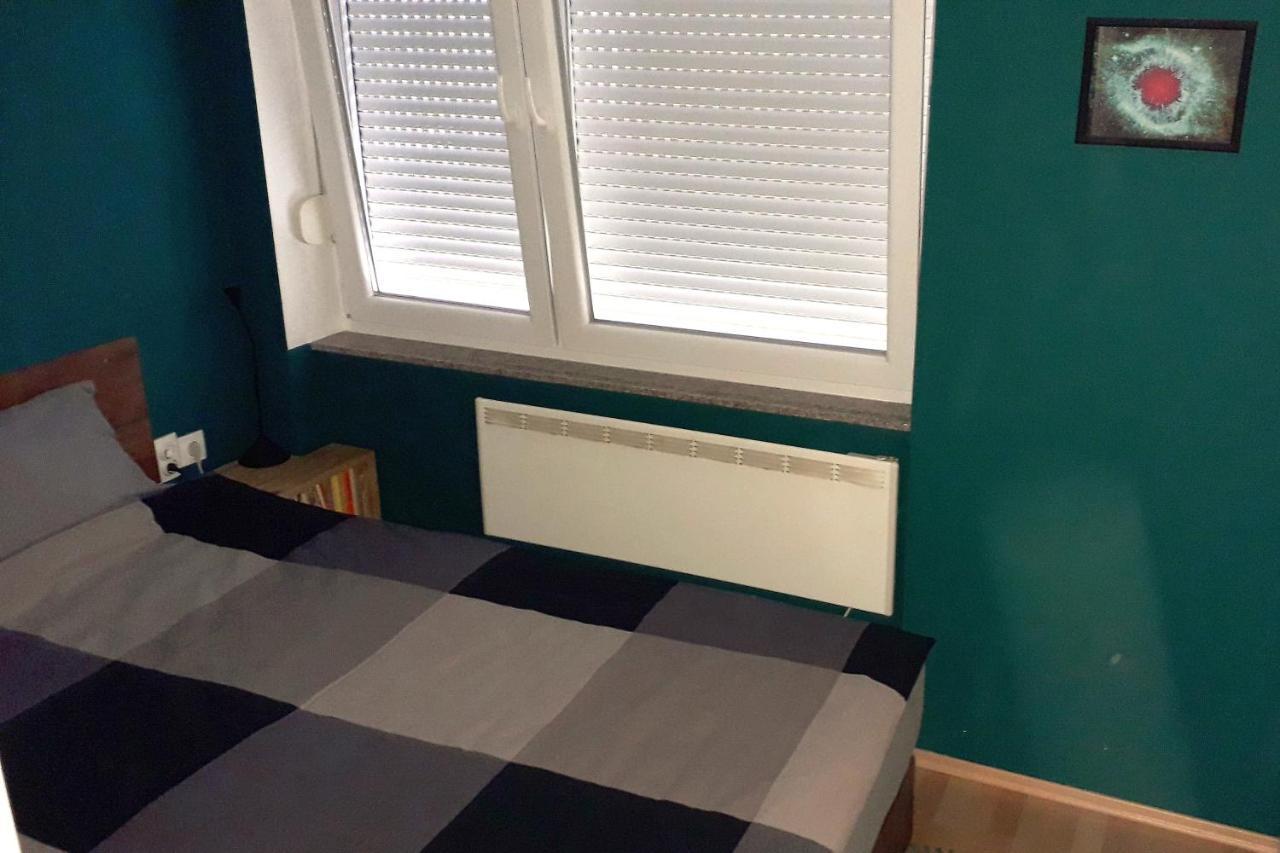 Apartman Tin Varaždin Exteriör bild