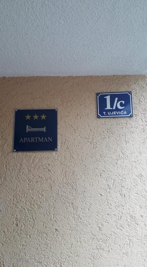 Apartman Tin Varaždin Exteriör bild